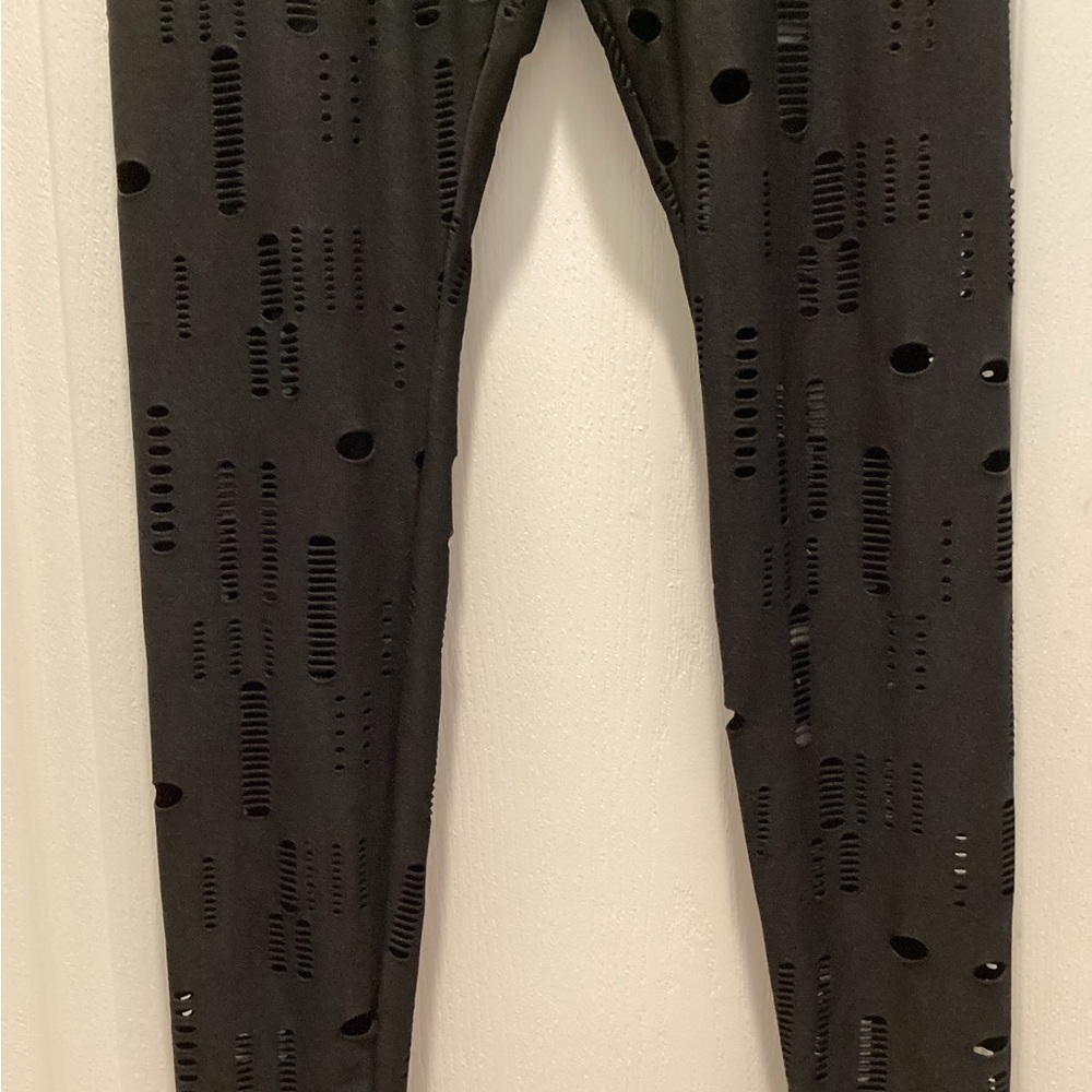 Hollow Out Distressed Stretch Pants